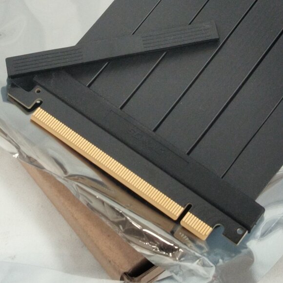 Okinos PCI-E 4.0 Riser Cable Compatible with RTX4090 RTX4080 RX7900XTX - Picture 4 of 5